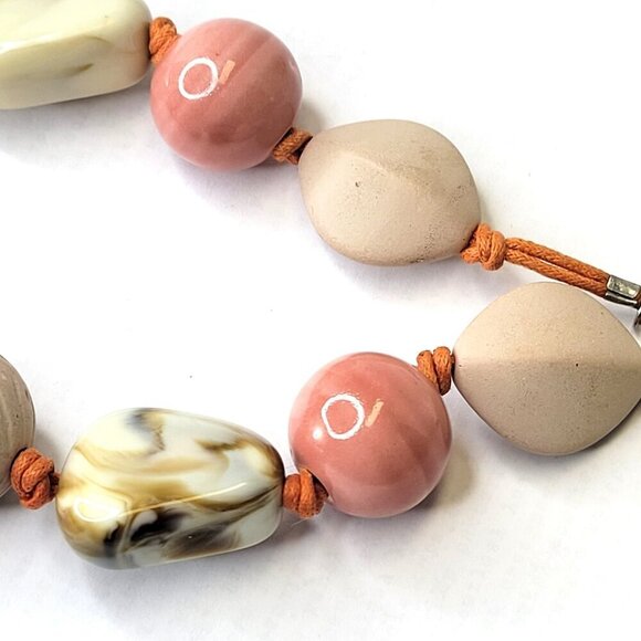 Chunky Pink Bead Necklace - Picture 4 of 11